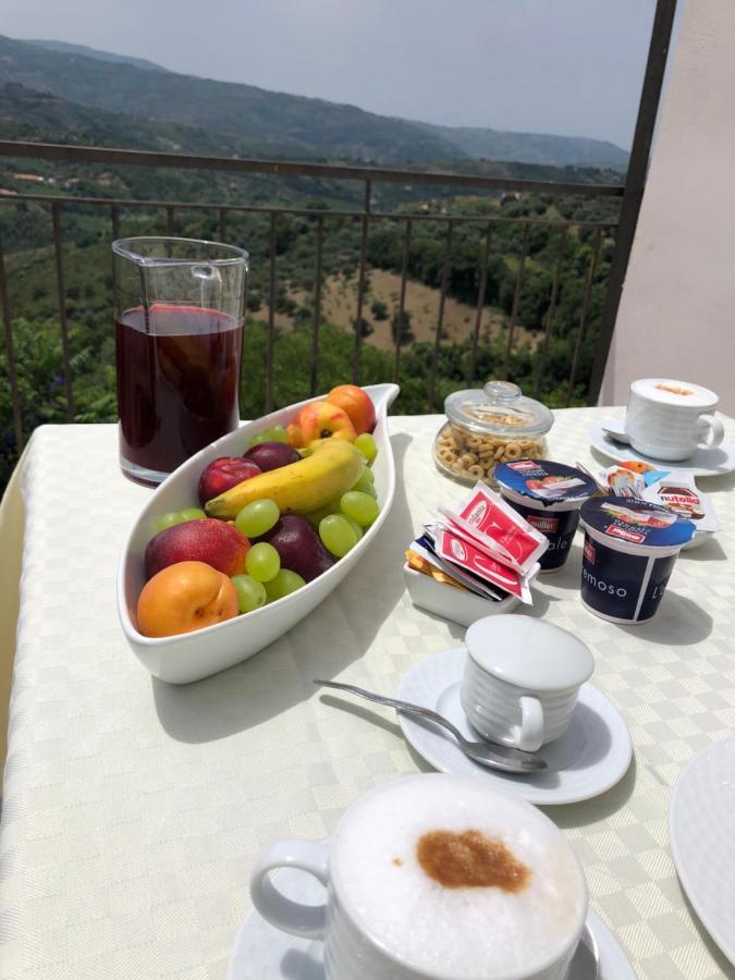 אוליאסטרו צ'ילנטו Ca'Del Borgo B&B Country House מראה חיצוני תמונה